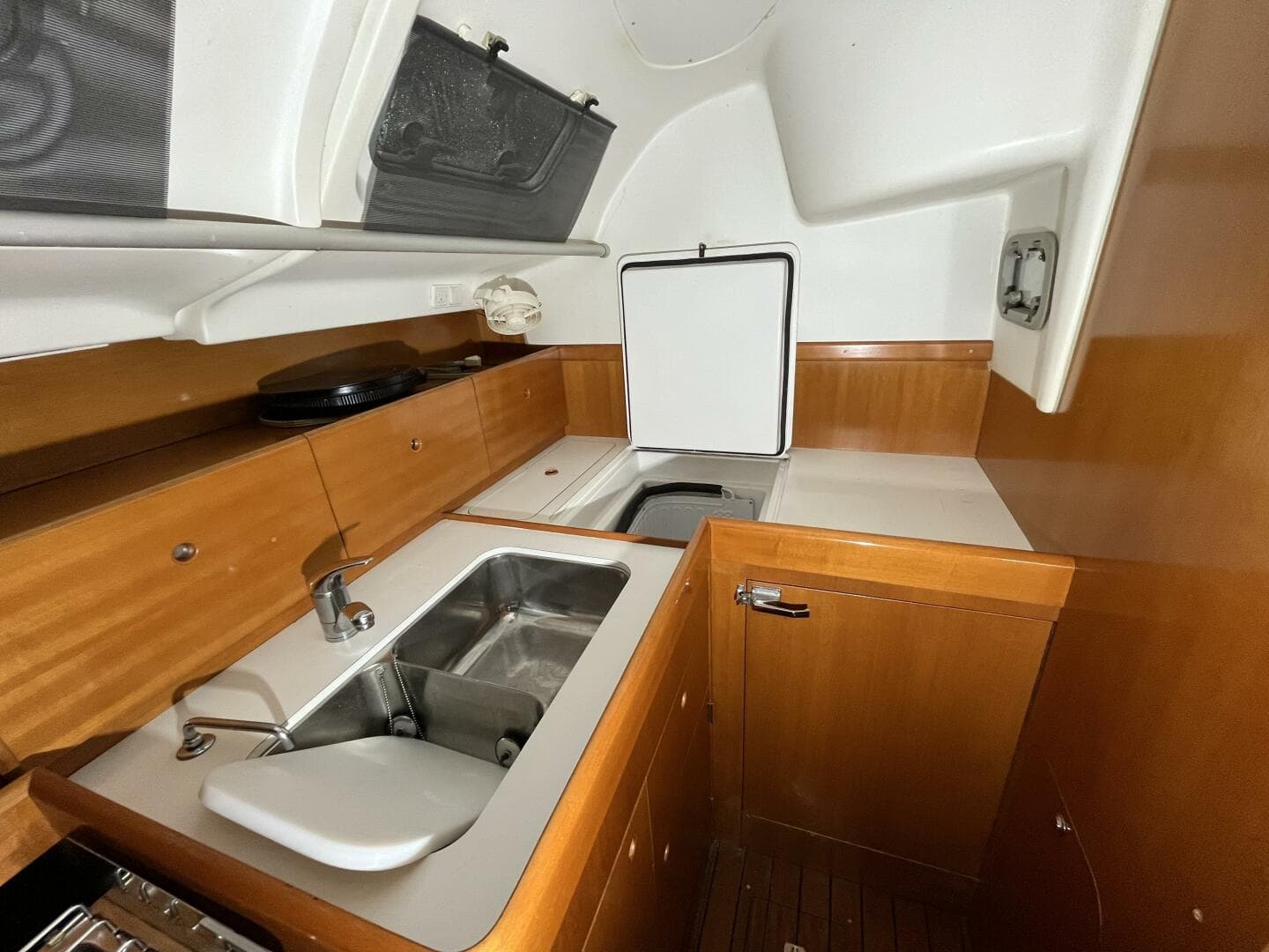 1999 Beneteau First 42s7