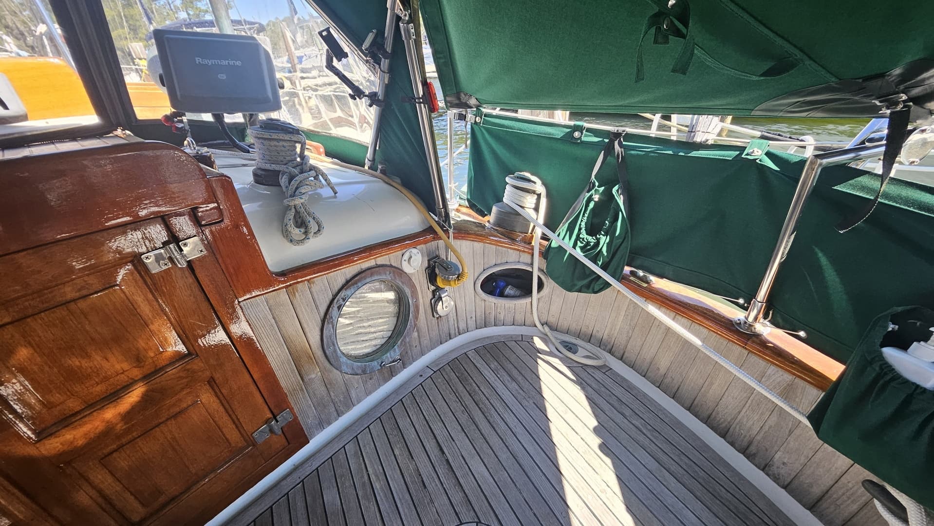 1985 Hans Christian 33T