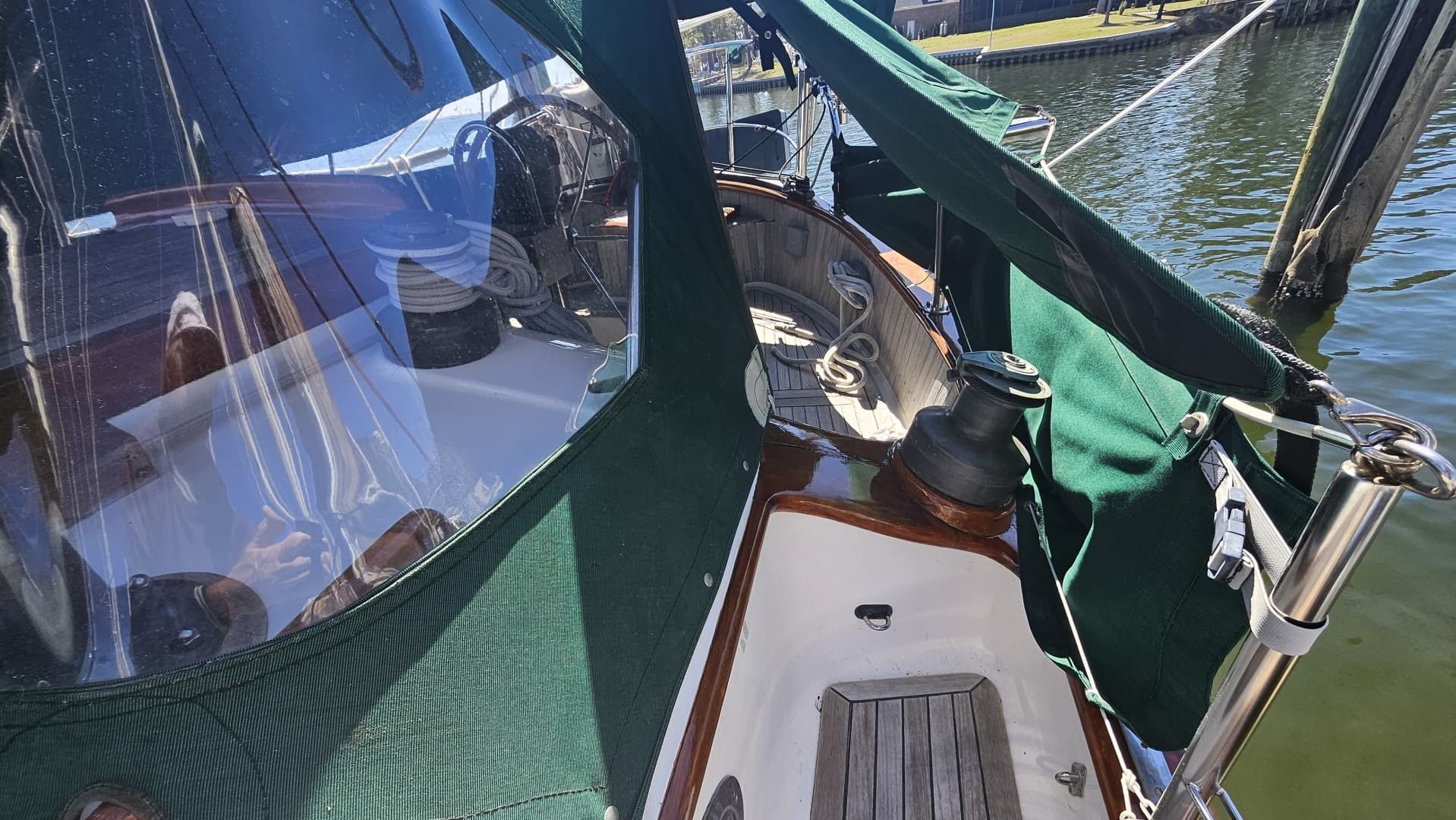 1985 Hans Christian 33T