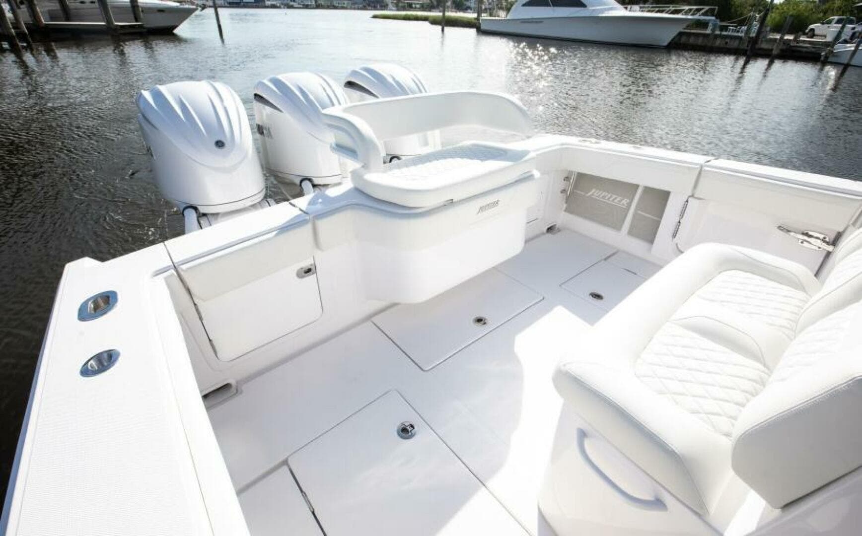 2027 Jupiter 340LS