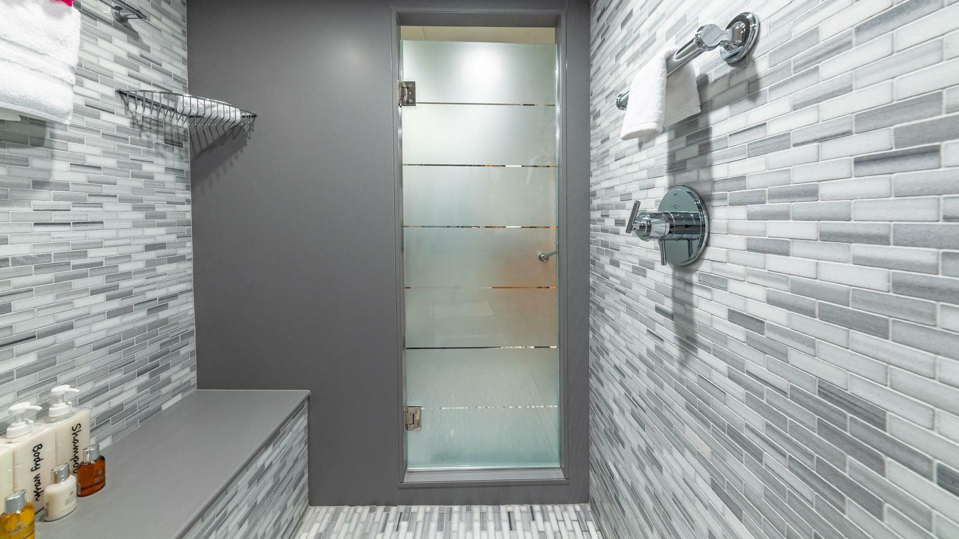 1997 Broward Raised Pilothouse