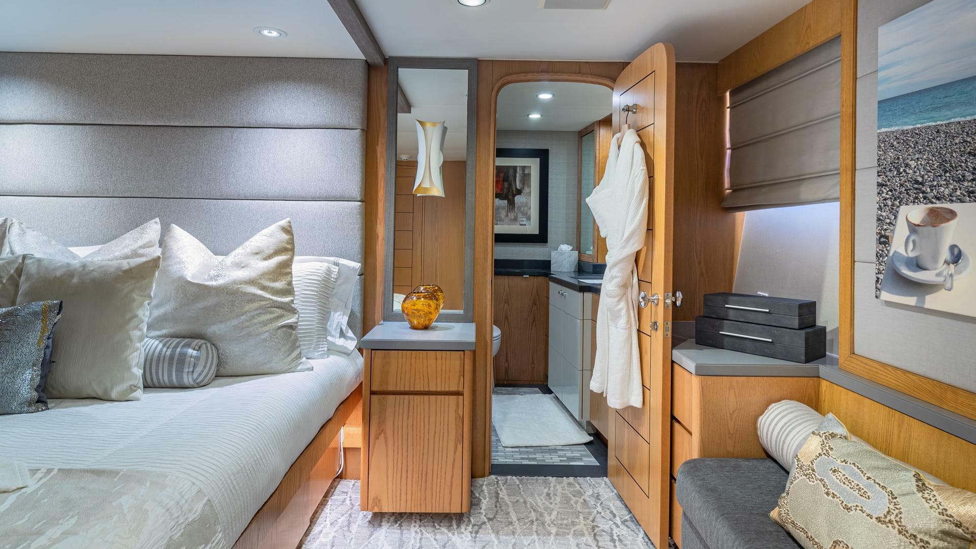 1997 Broward Raised Pilothouse