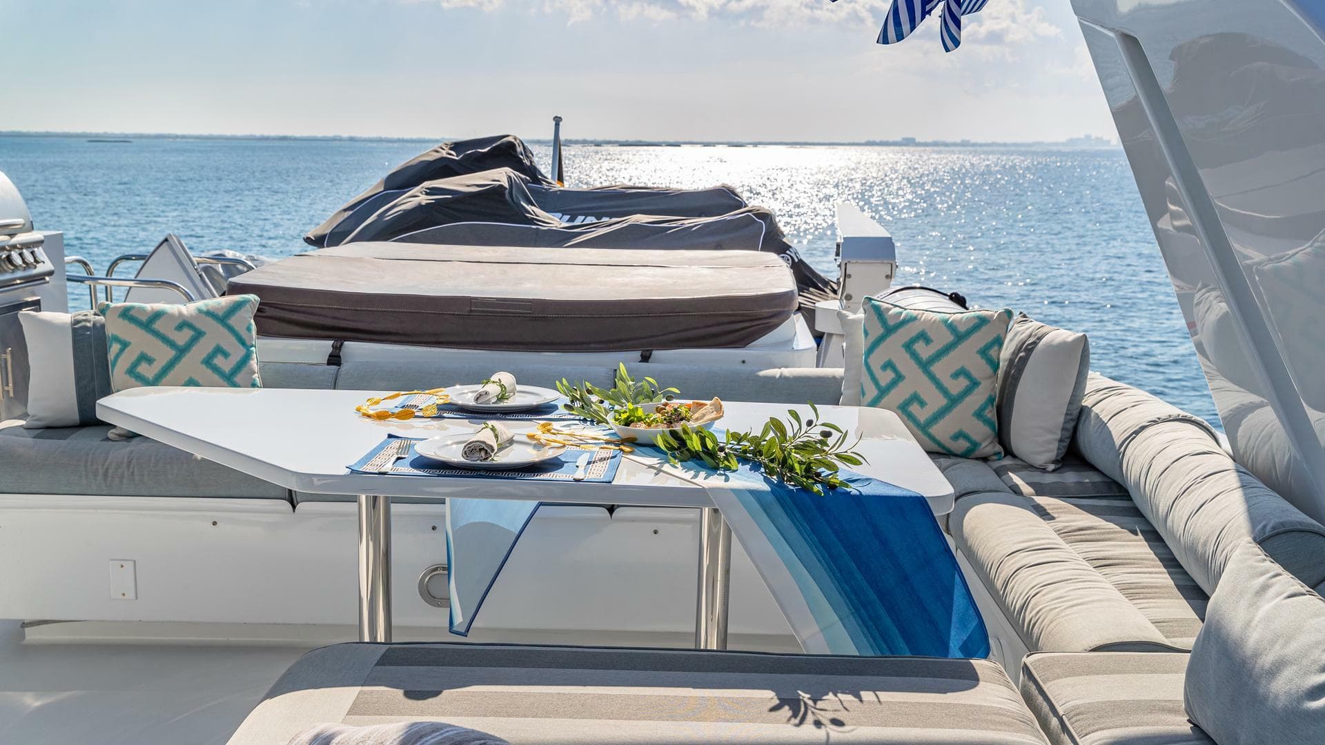 1997 Broward Raised Pilothouse