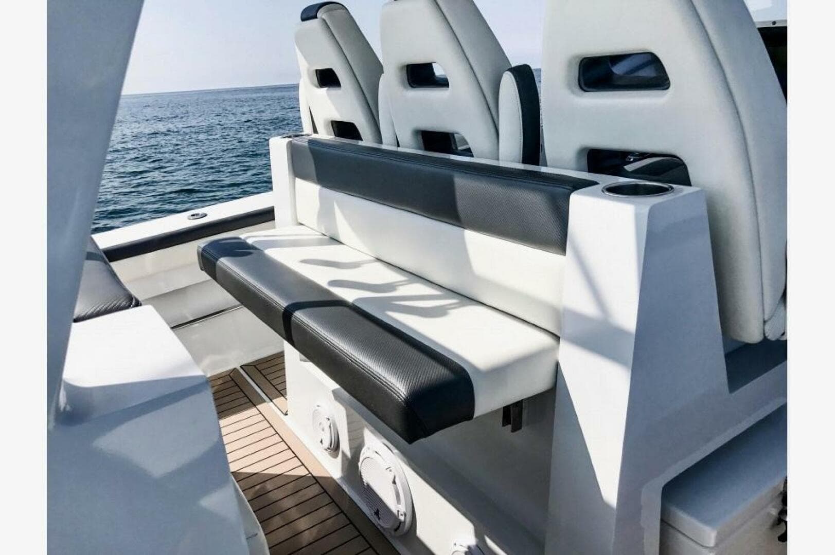 Metal Shark 42 - Pretty Work -