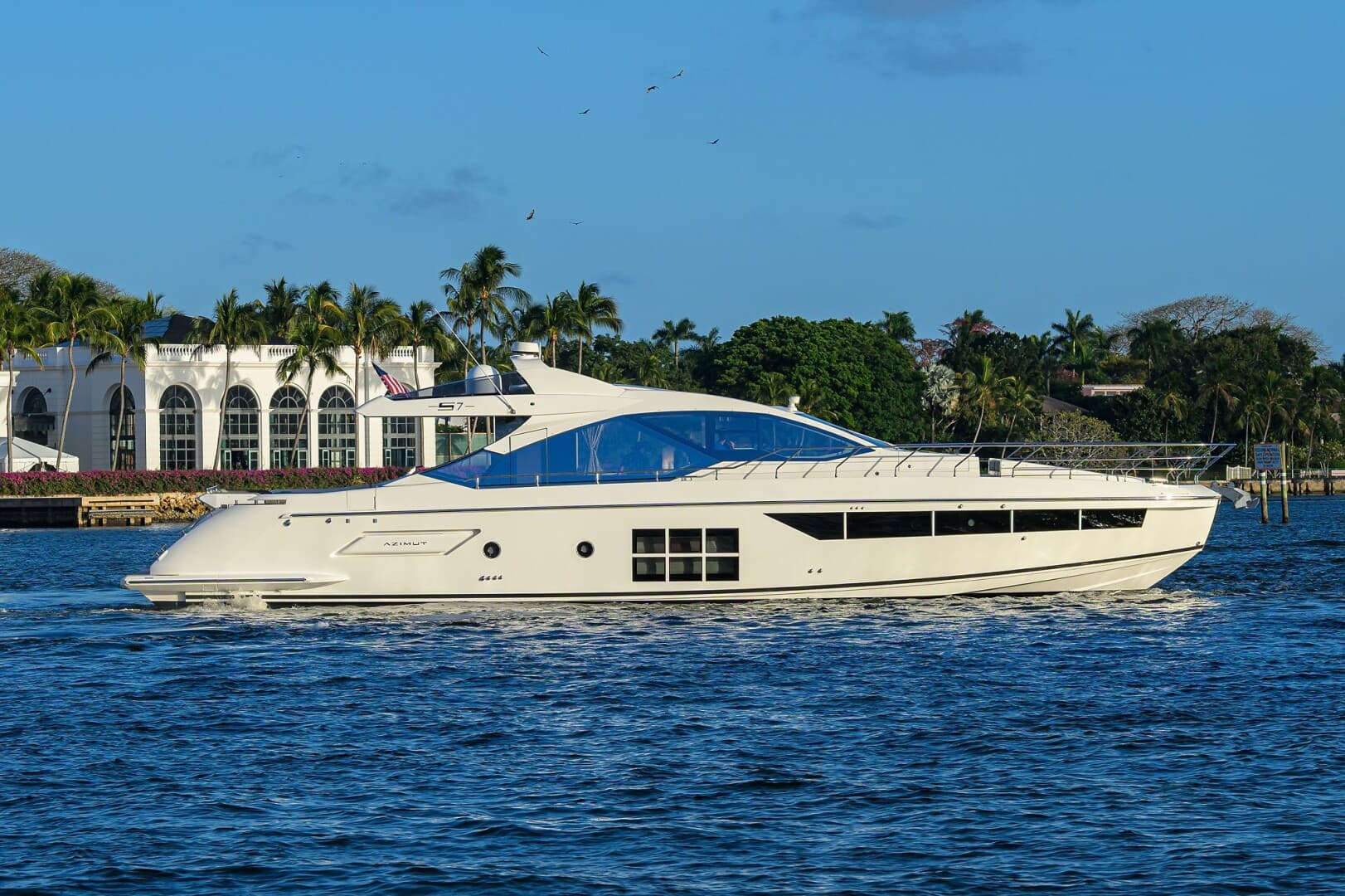 2019 Azimut S7