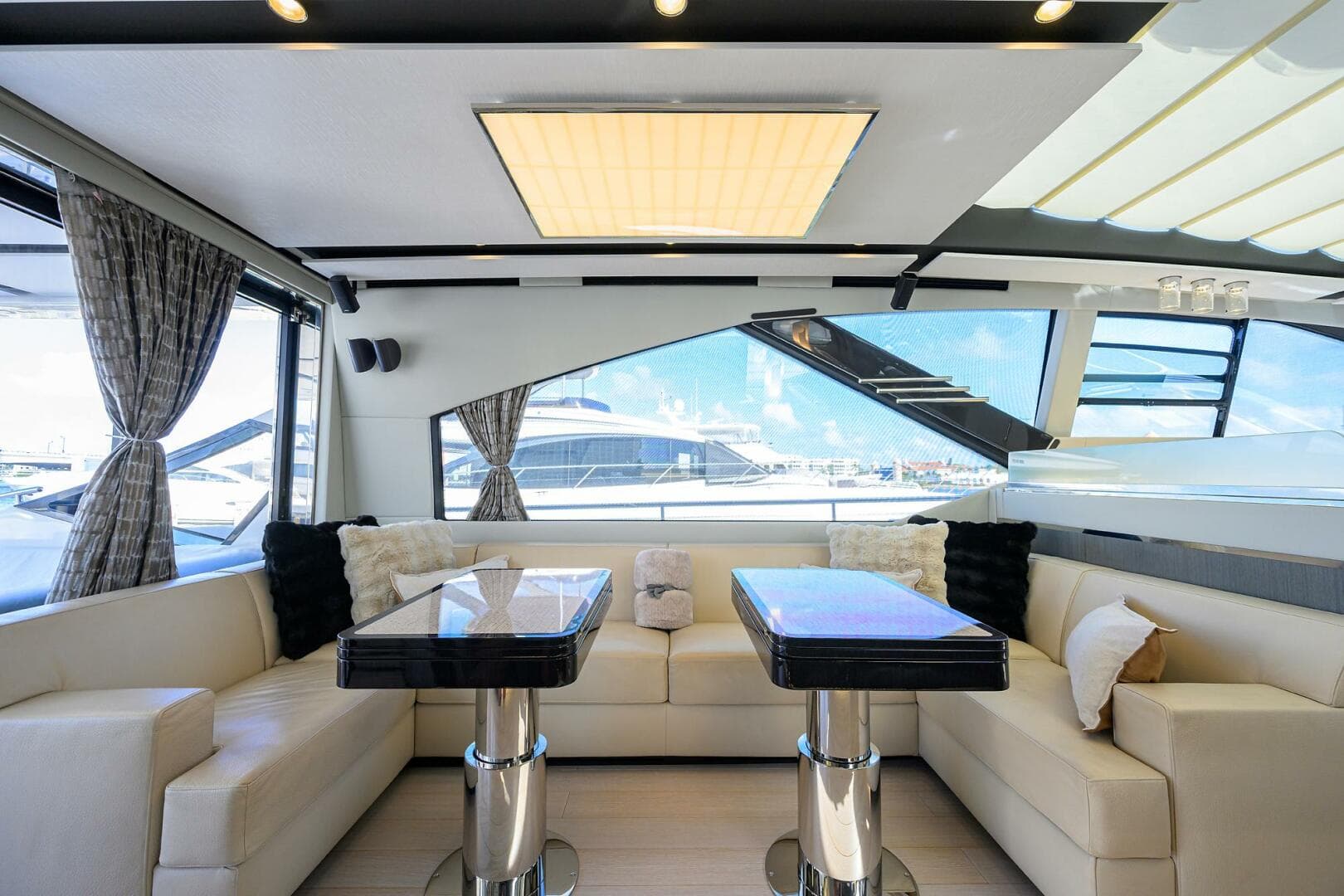 2019 Azimut S7
