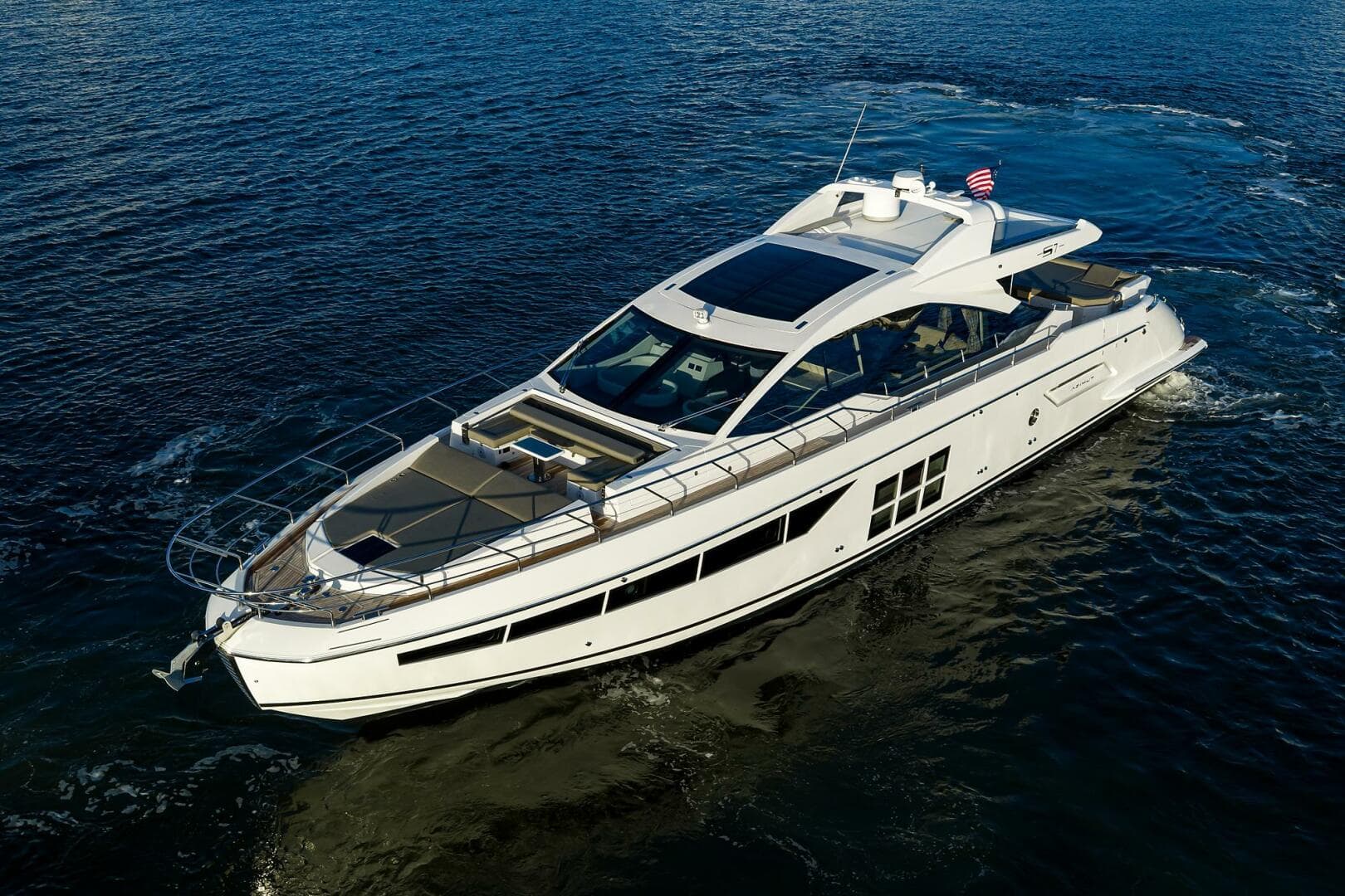 2019 Azimut S7