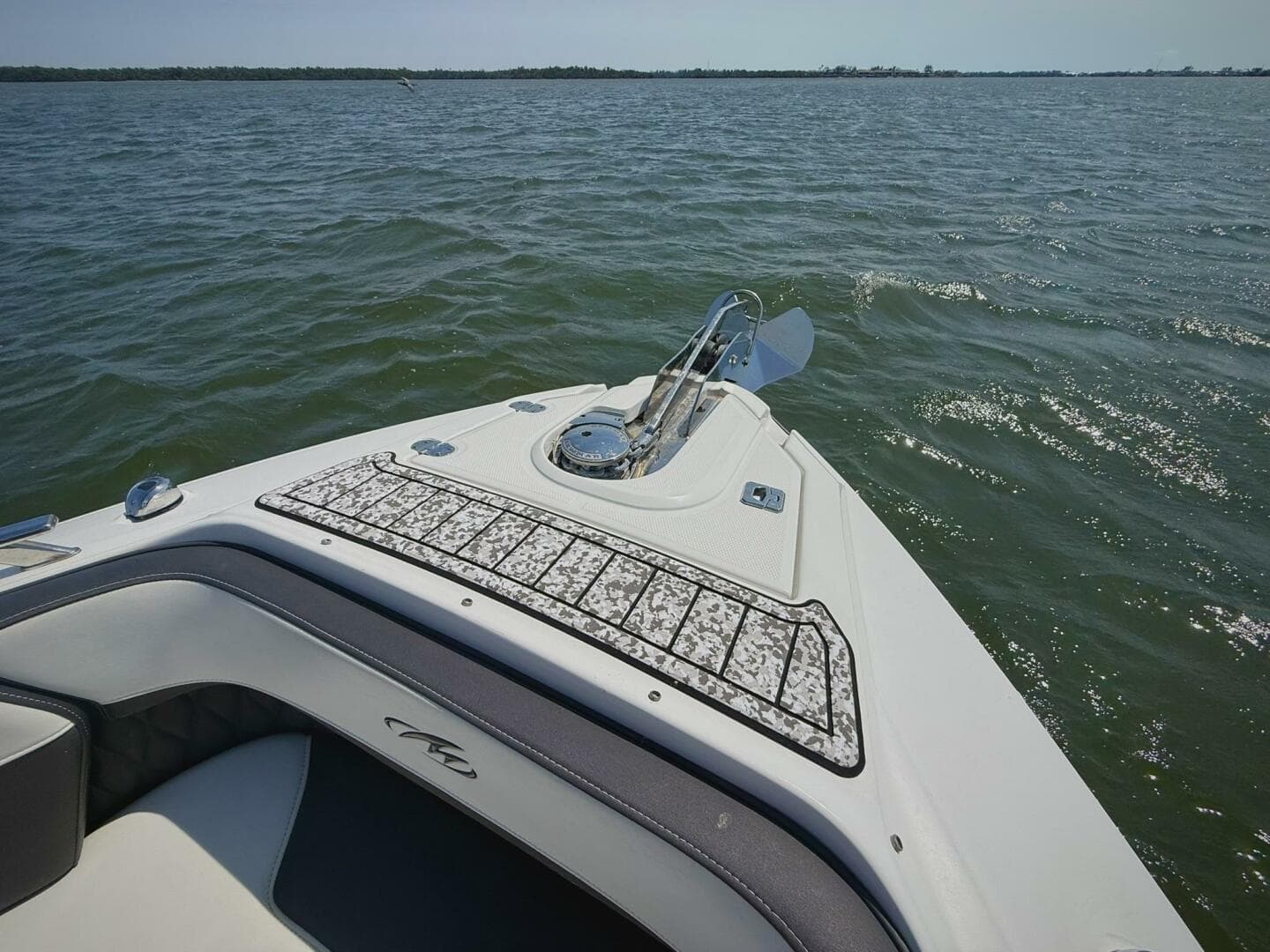 2020 Monterey 29 305SSD