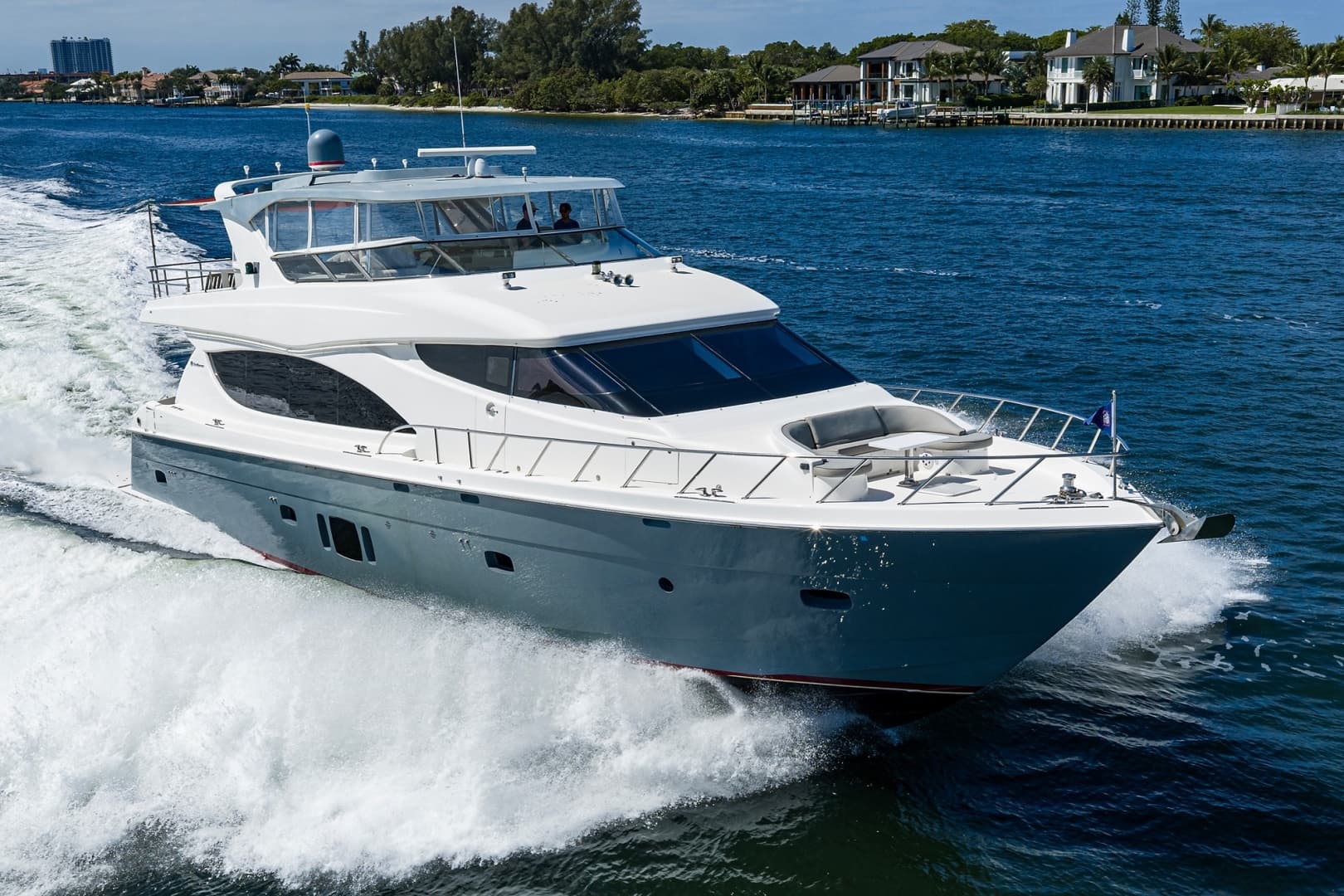 2013 Hatteras 80 Motor Yacht