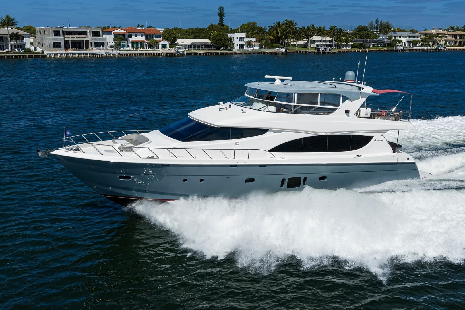 2013 Hatteras 80 Motor Yacht