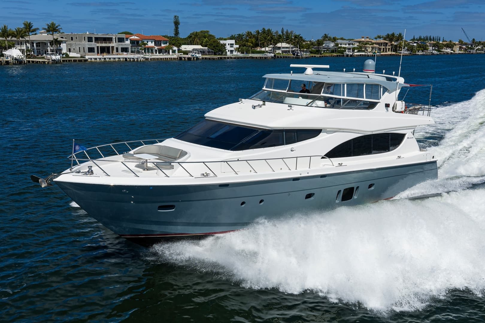 2013 Hatteras 80 Motor Yacht