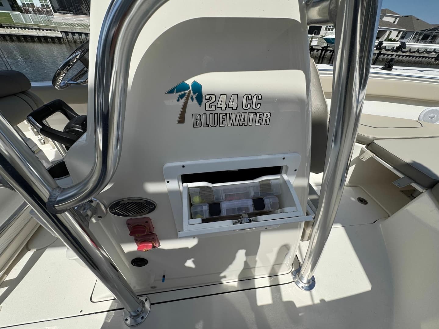 2022 Key West 244 Center Console