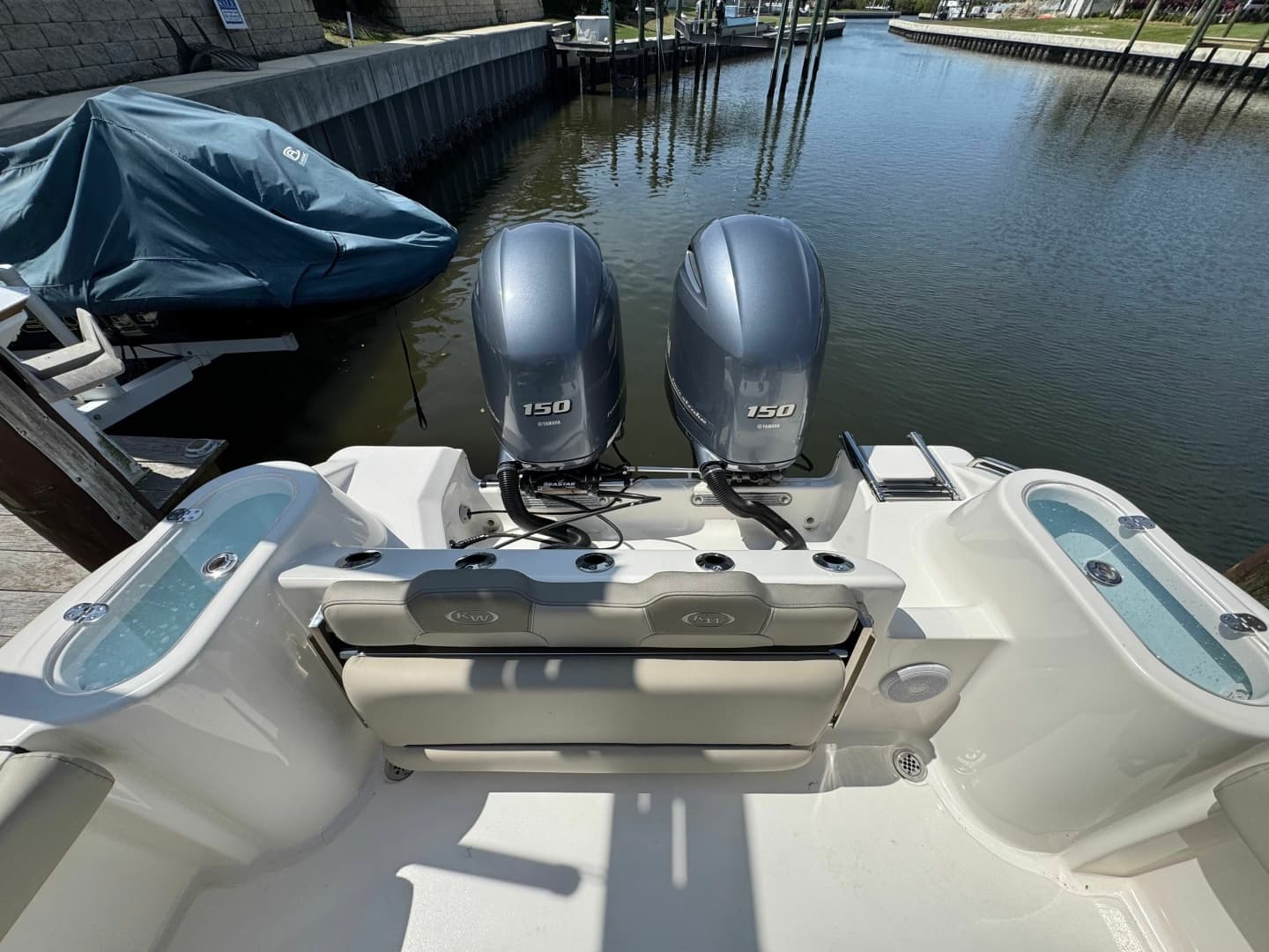 2022 Key West 244 Center Console