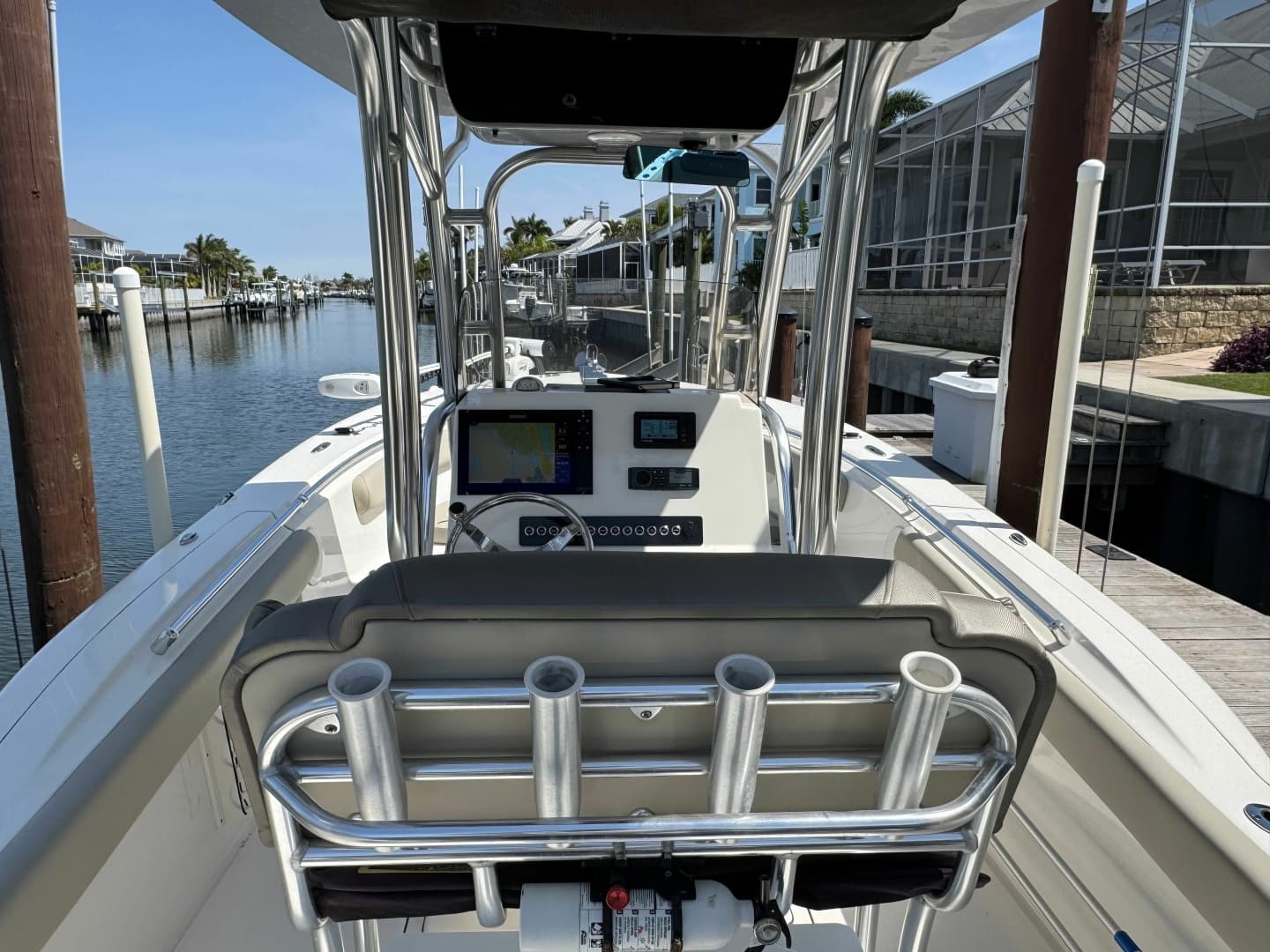 2022 Key West 244 Center Console