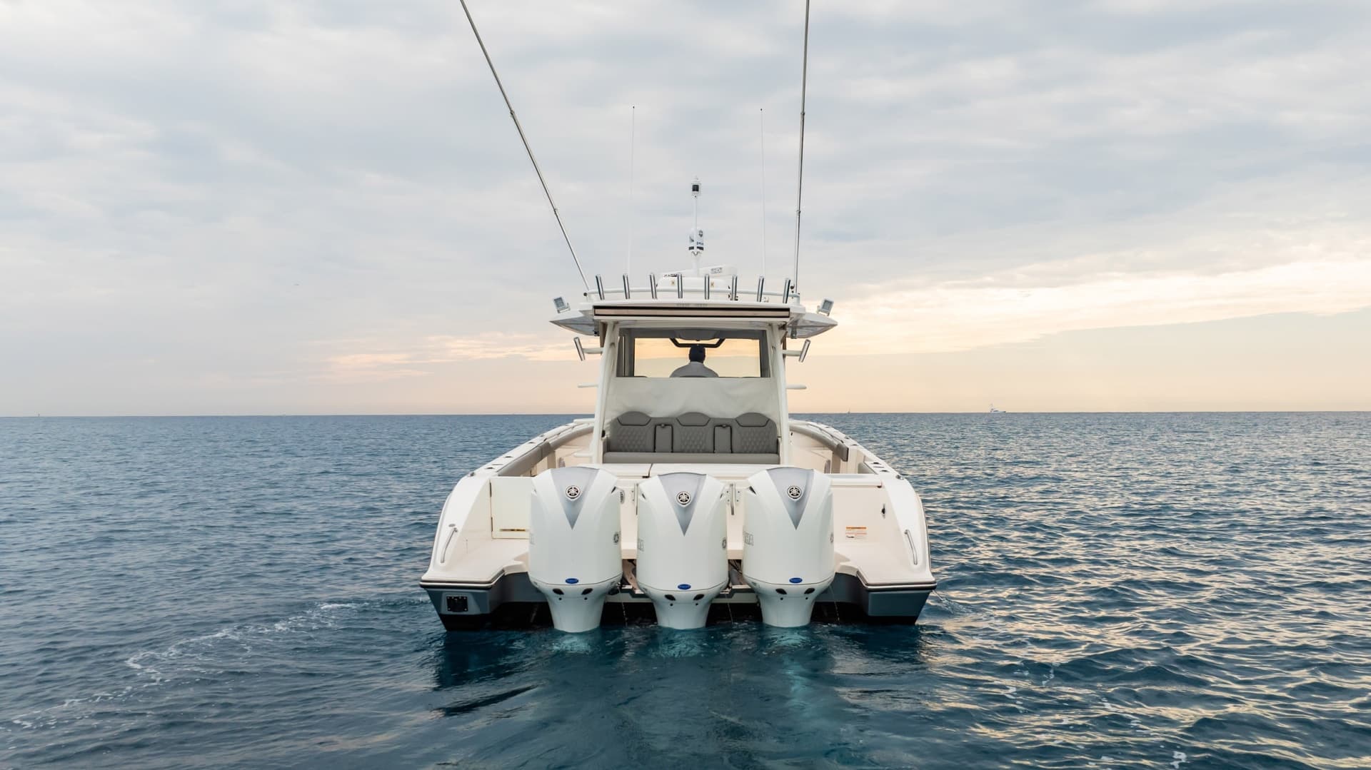 2017 Pursuit S 408 Sport