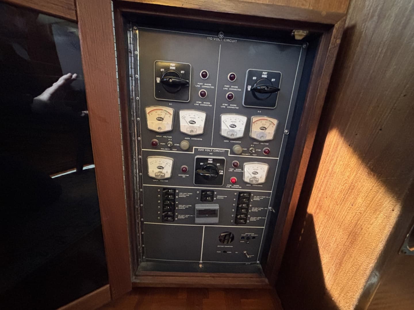 1979 Hatteras Motor Yacht