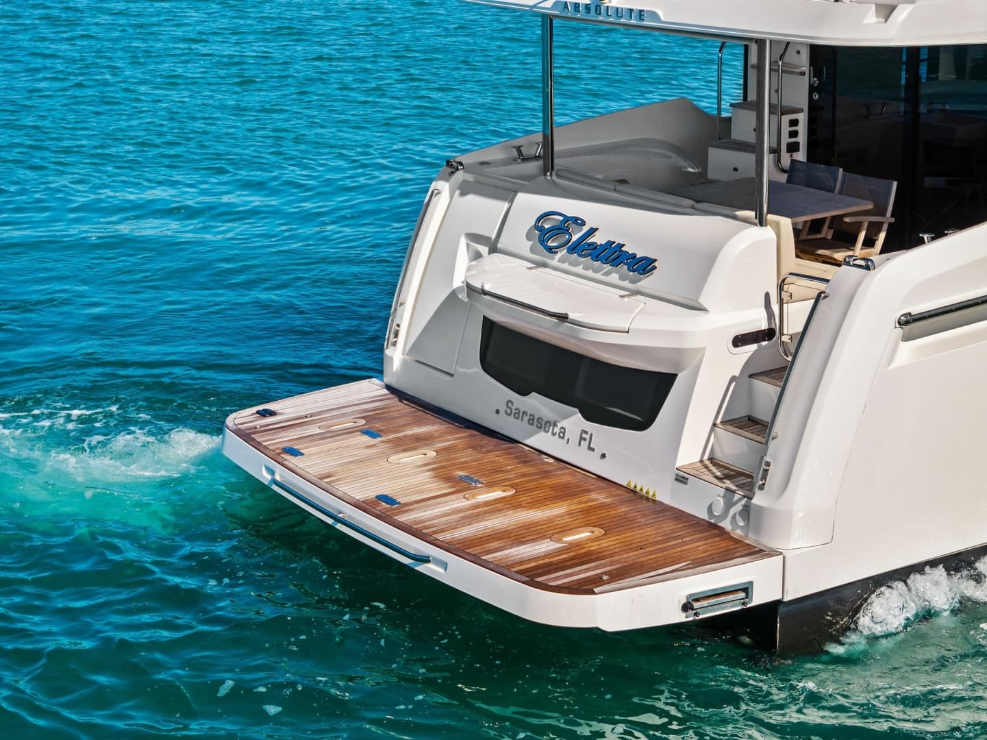 2019 Absolute 52 Navetta