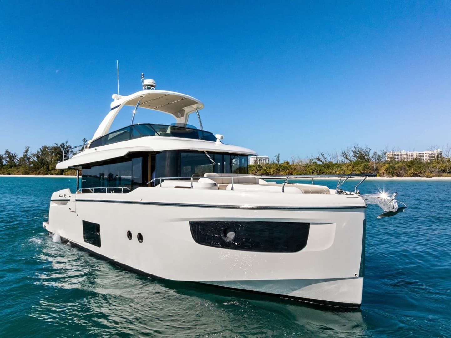 2019 Absolute 52 Navetta
