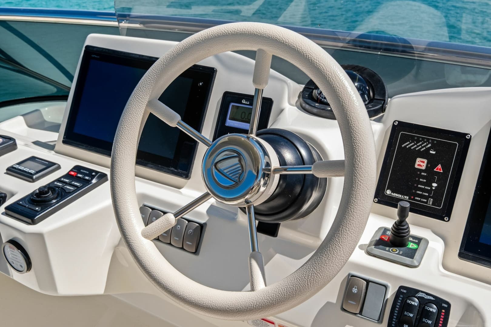2019 Absolute 52 Navetta