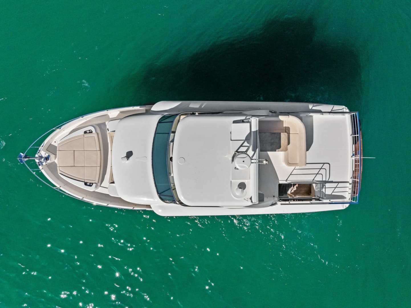 2019 Absolute 52 Navetta