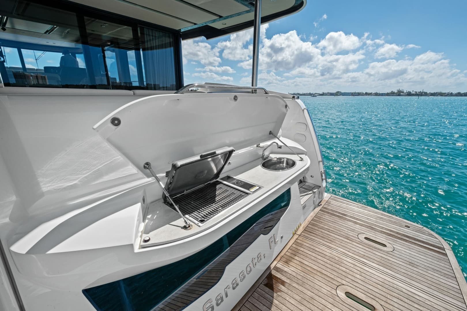 2019 Absolute 52 Navetta