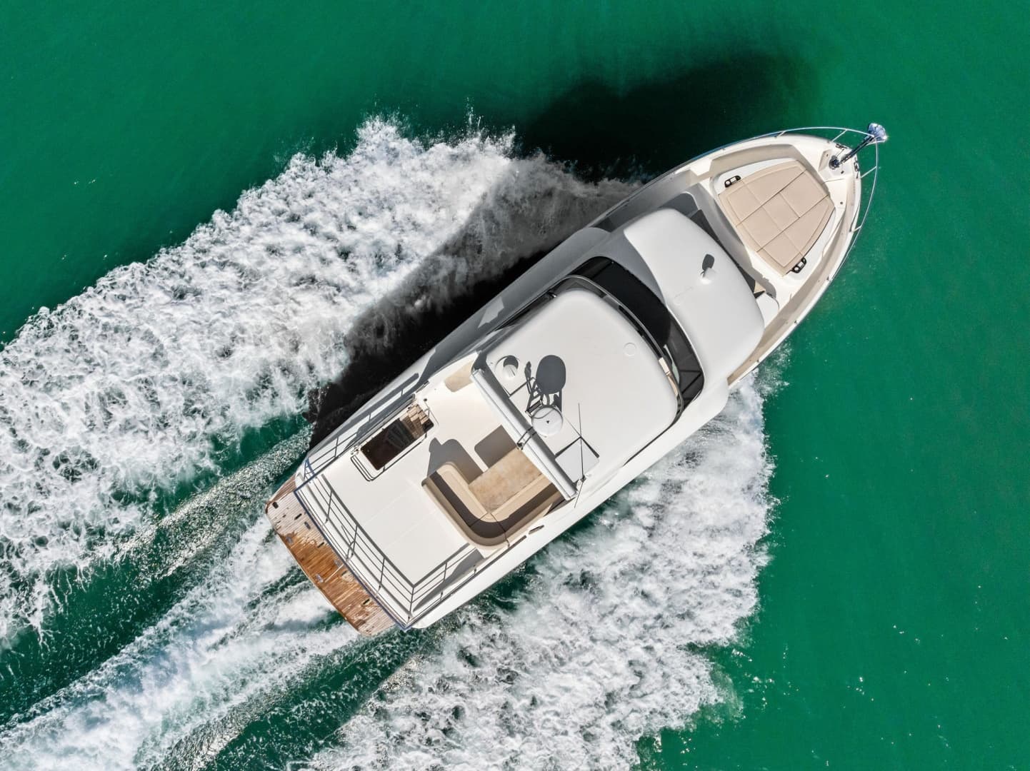 2019 Absolute 52 Navetta
