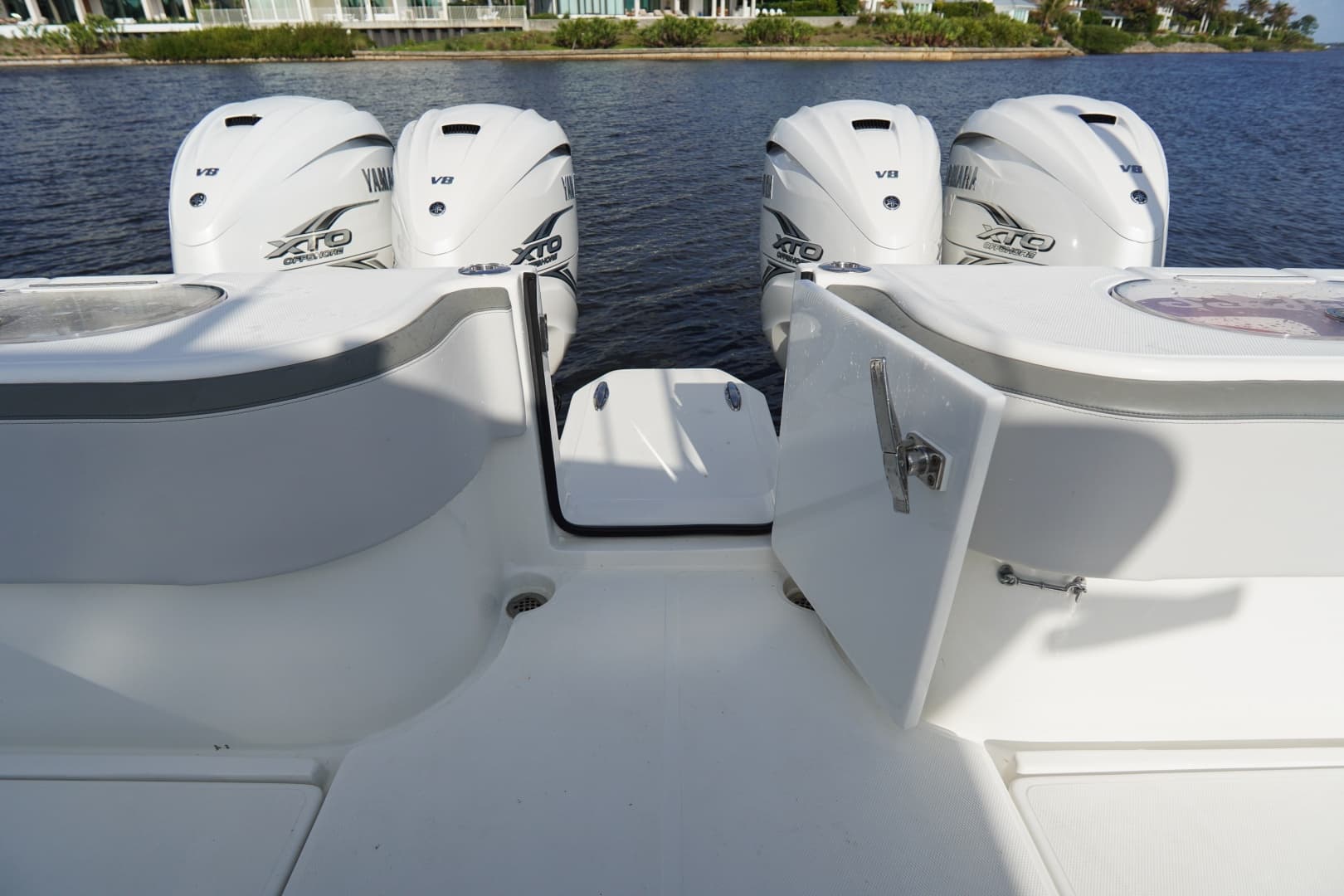 2022 Sea Hunter 41 CTS