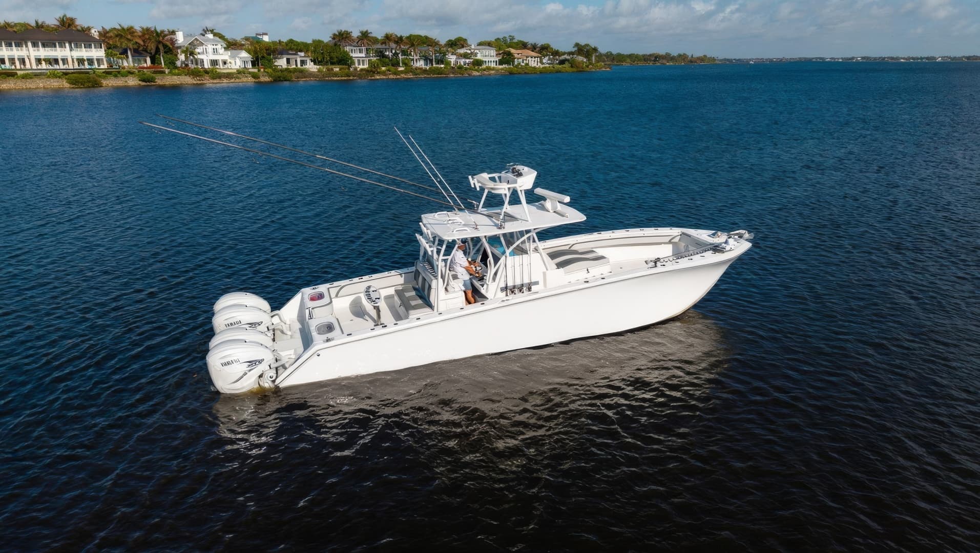 2022 Sea Hunter 41 CTS