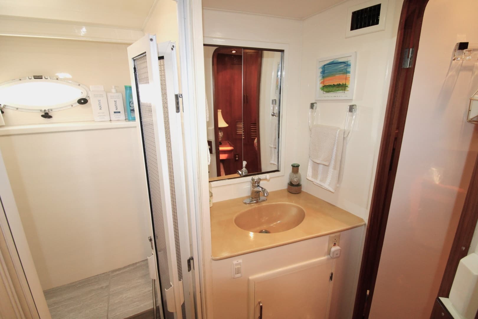 1995 Jefferson 52 Rivanna Cockpit MY