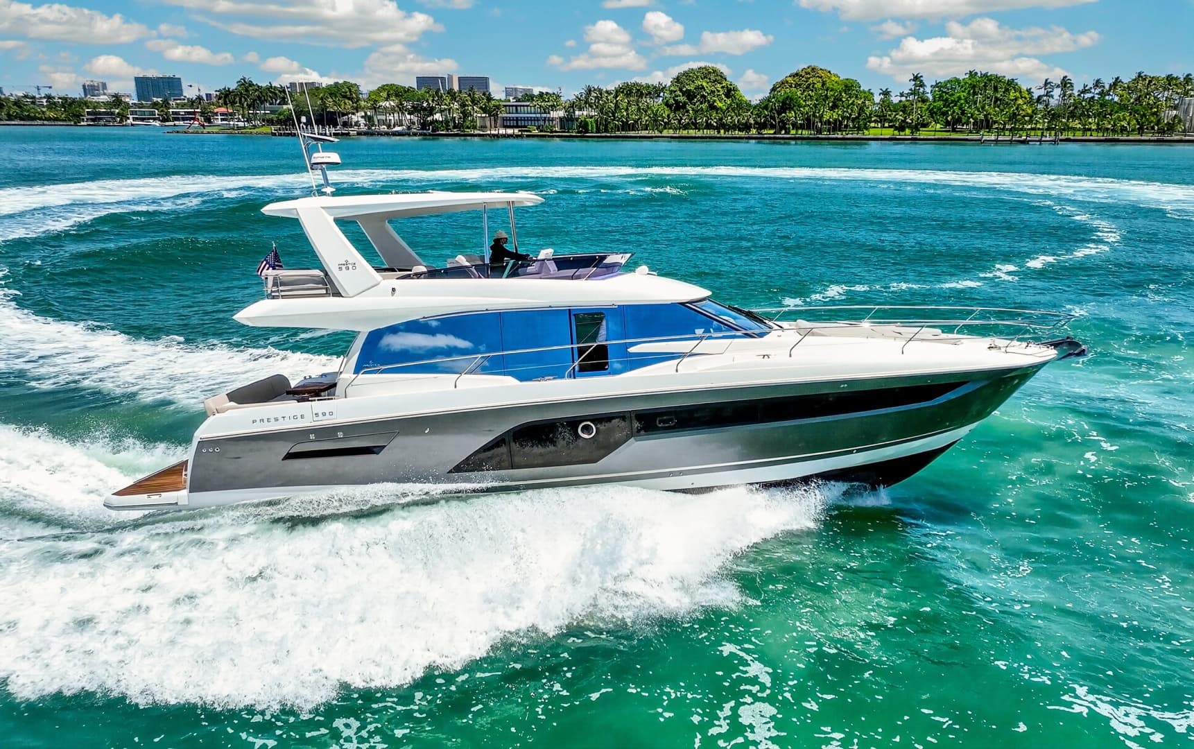 2023 Prestige 590