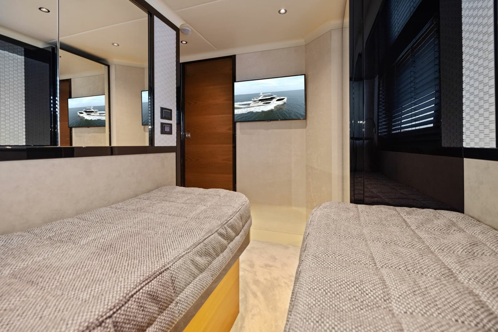 2024 Absolute Navetta 64