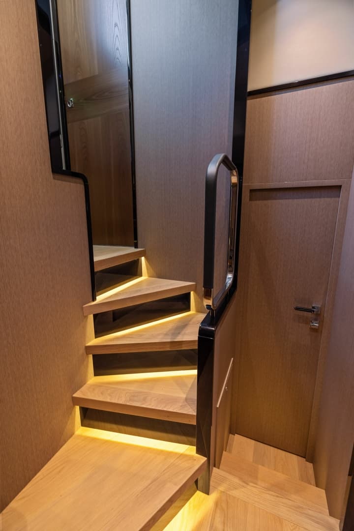 2024 Absolute Navetta 64