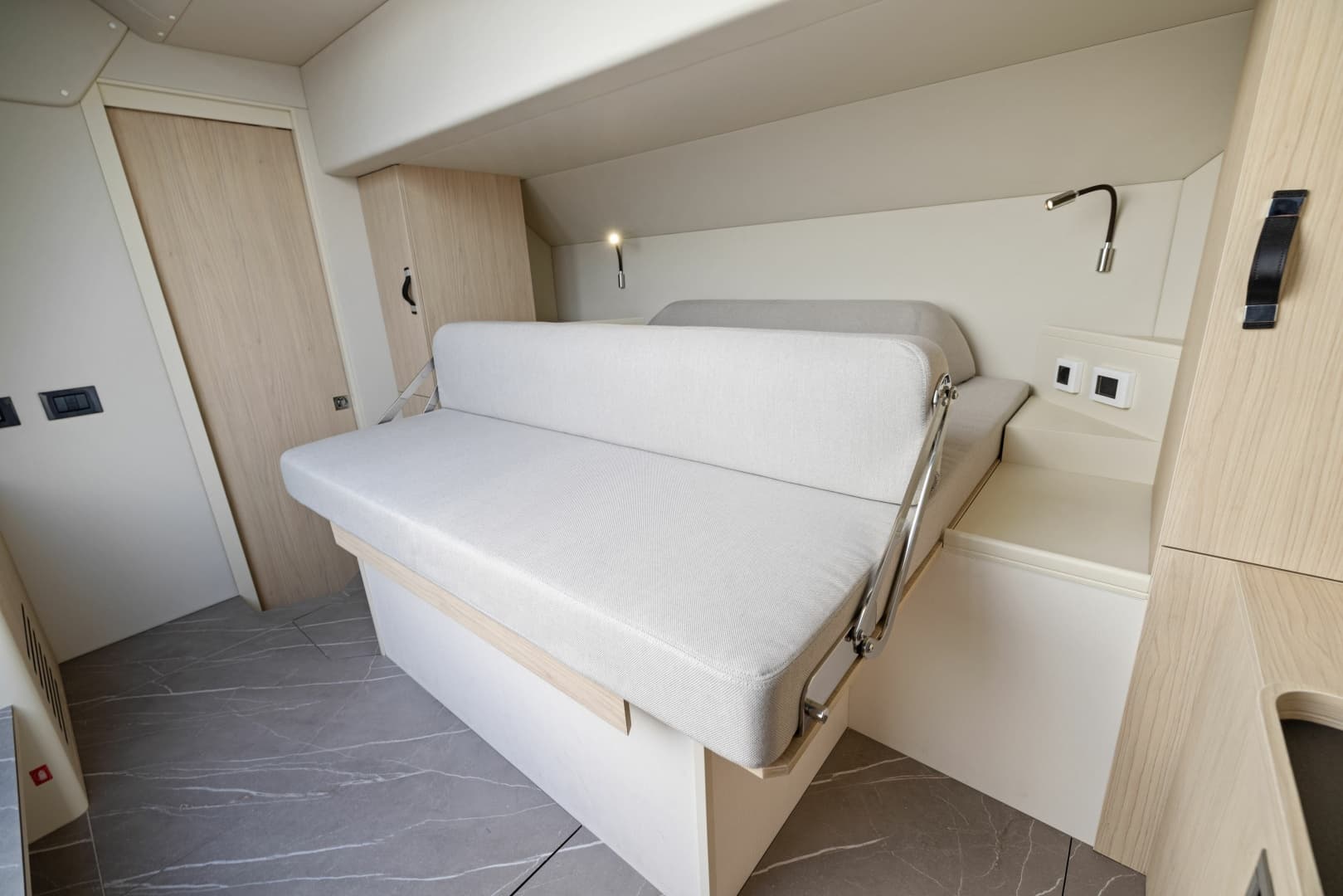 2024 Absolute Navetta 64