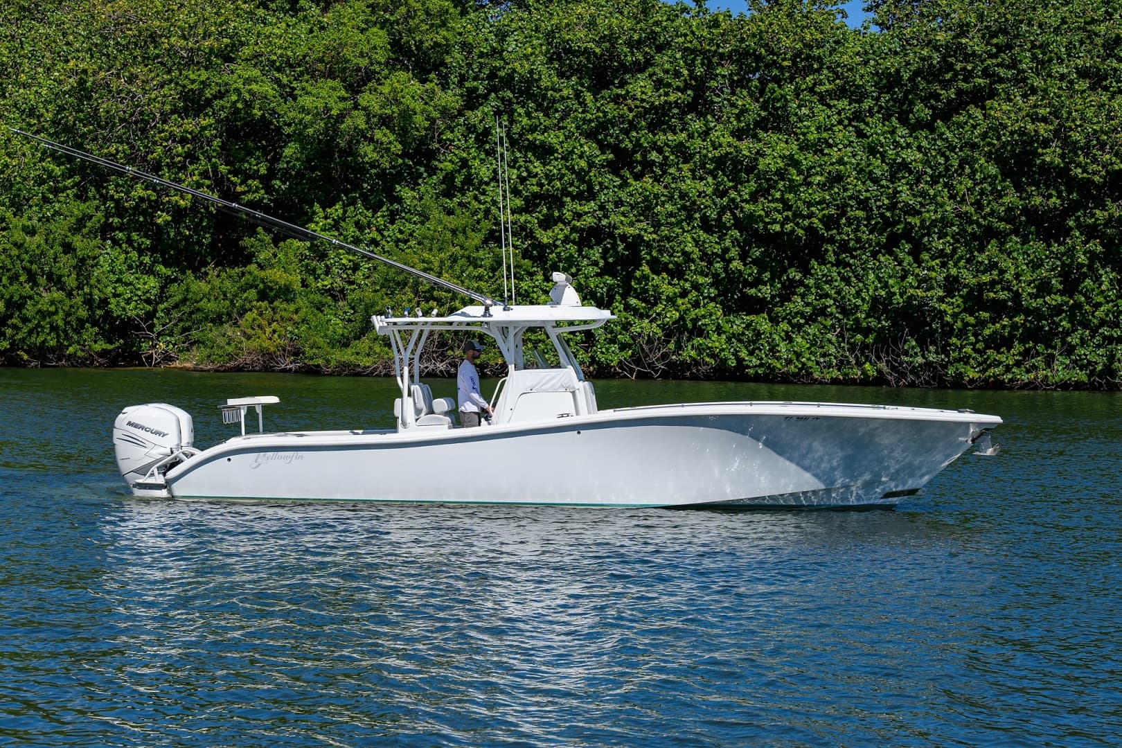 2023 Yellowfin 34 Offshore