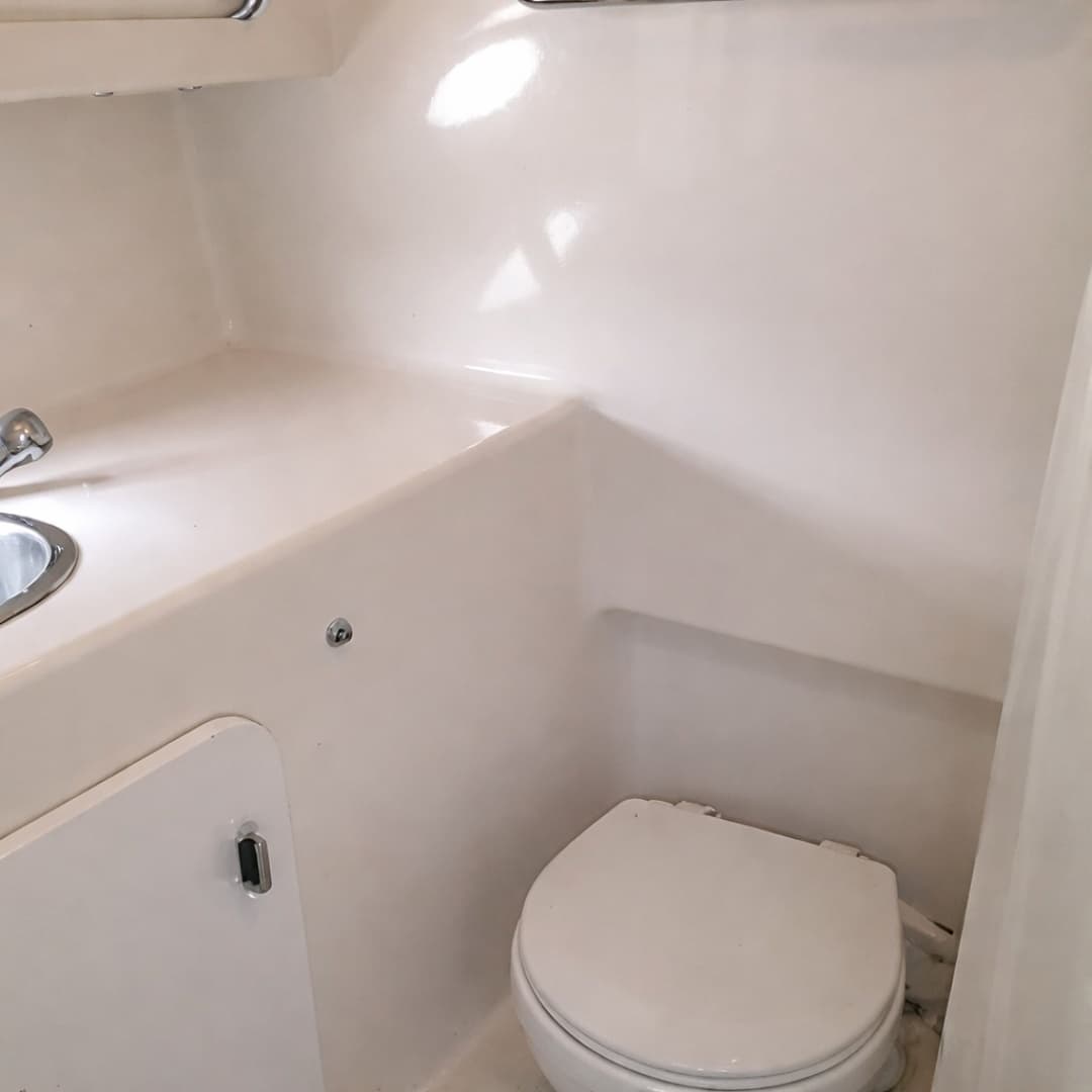 1992 Tiara Yachts 270 Sport