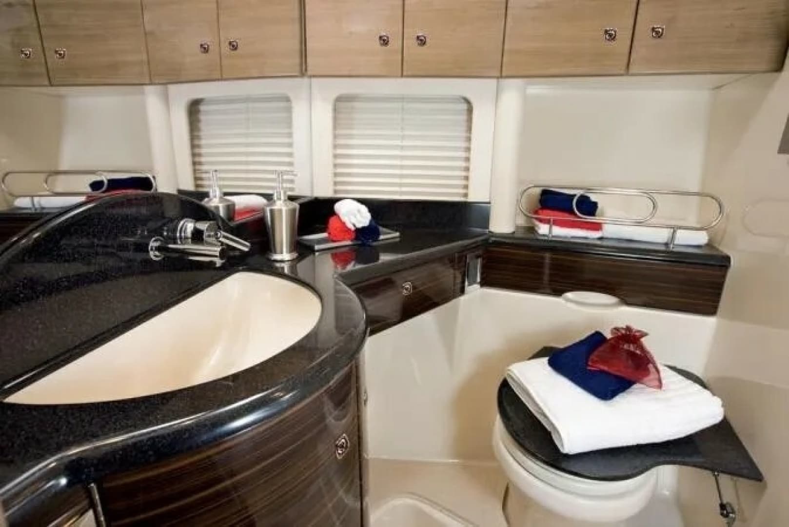 2012 Formula 45 Yacht