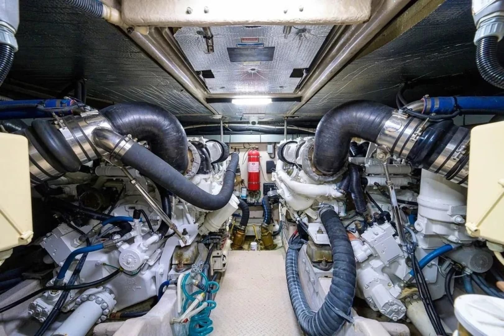 2004 Sea Ray 550 Sundancer