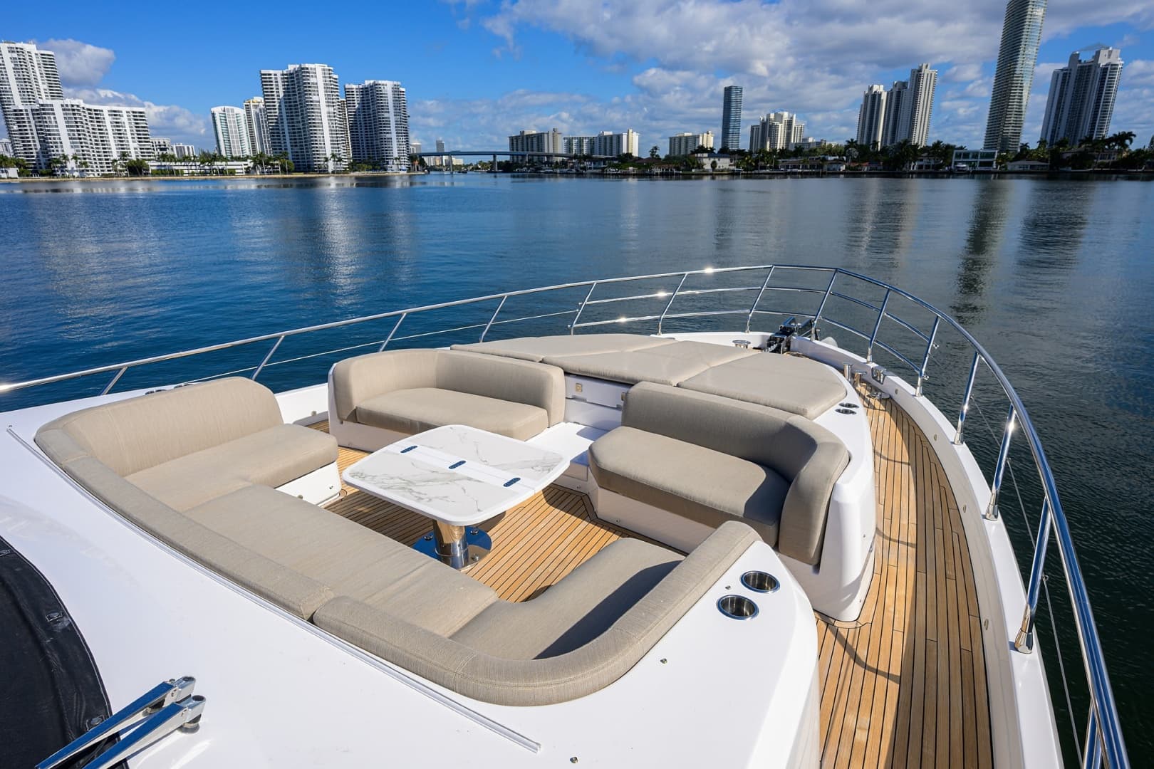 2024 Azimut Fly 78