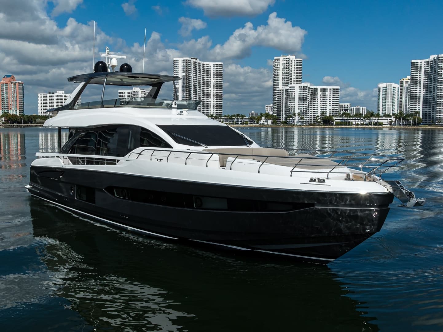 2024 Azimut Fly 78