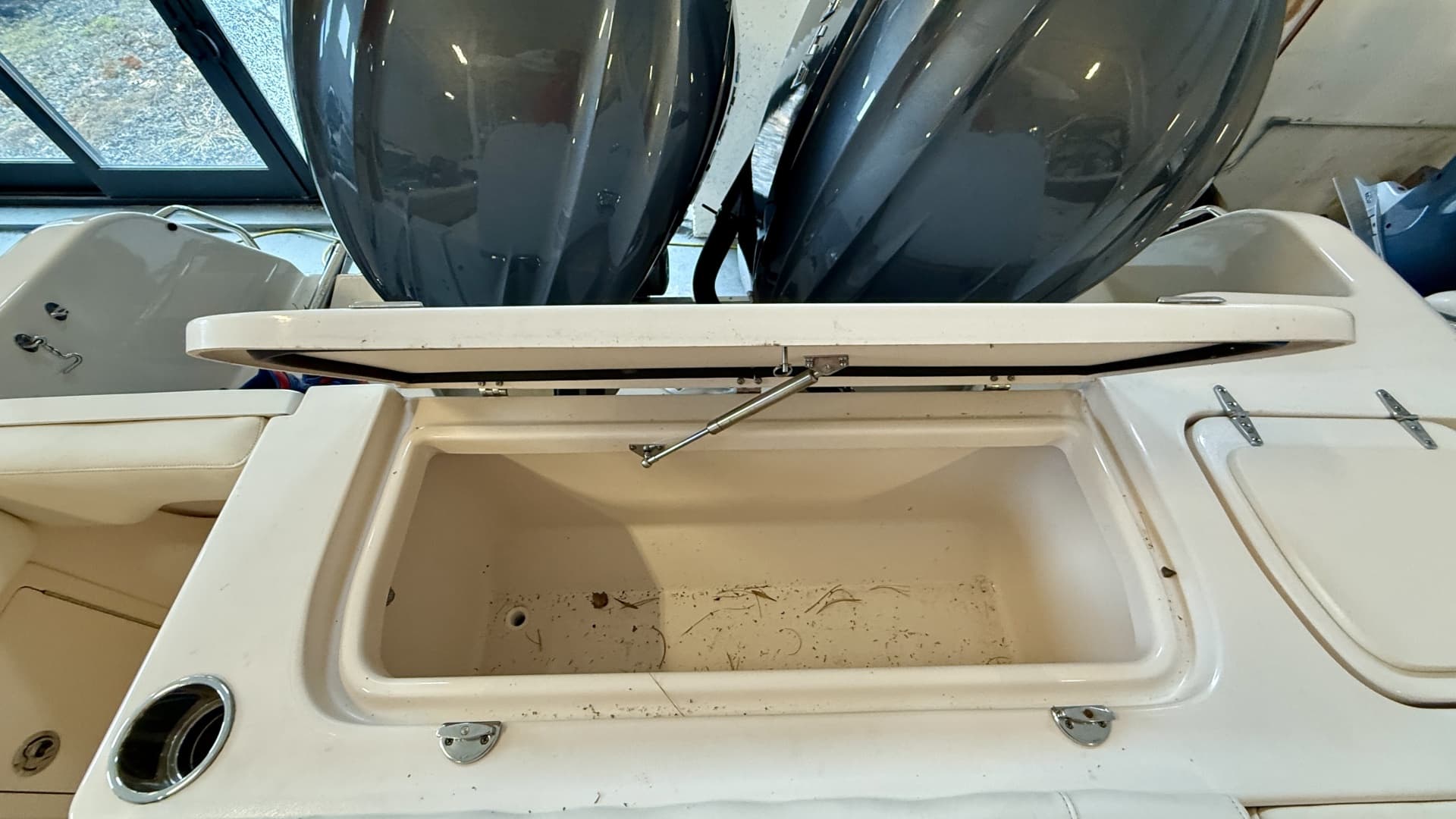 2023 Grady-White Freedom 285