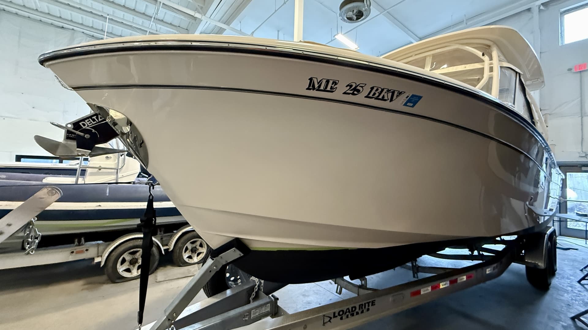 2023 Grady-White Freedom 285