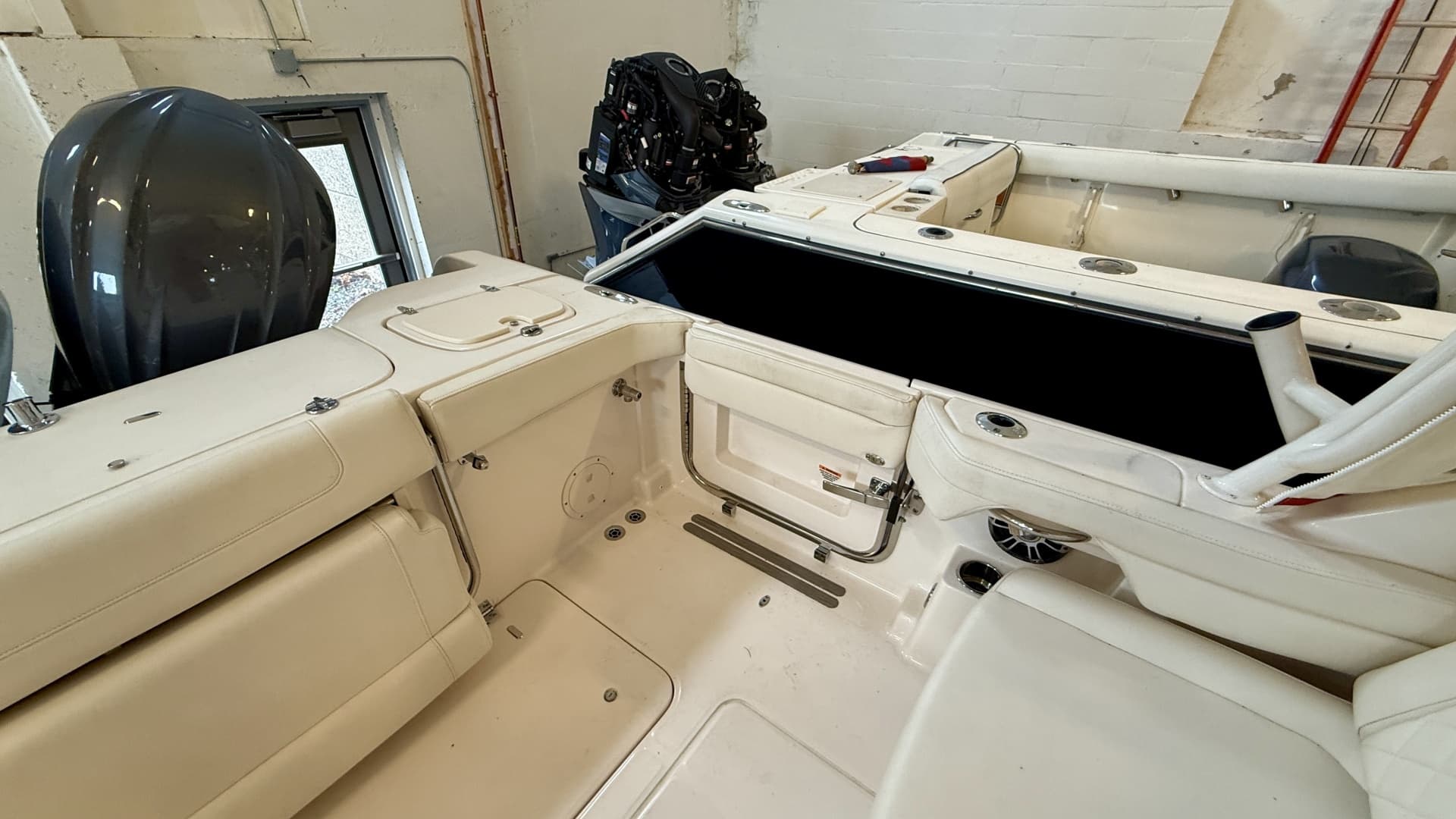 2023 Grady-White Freedom 285