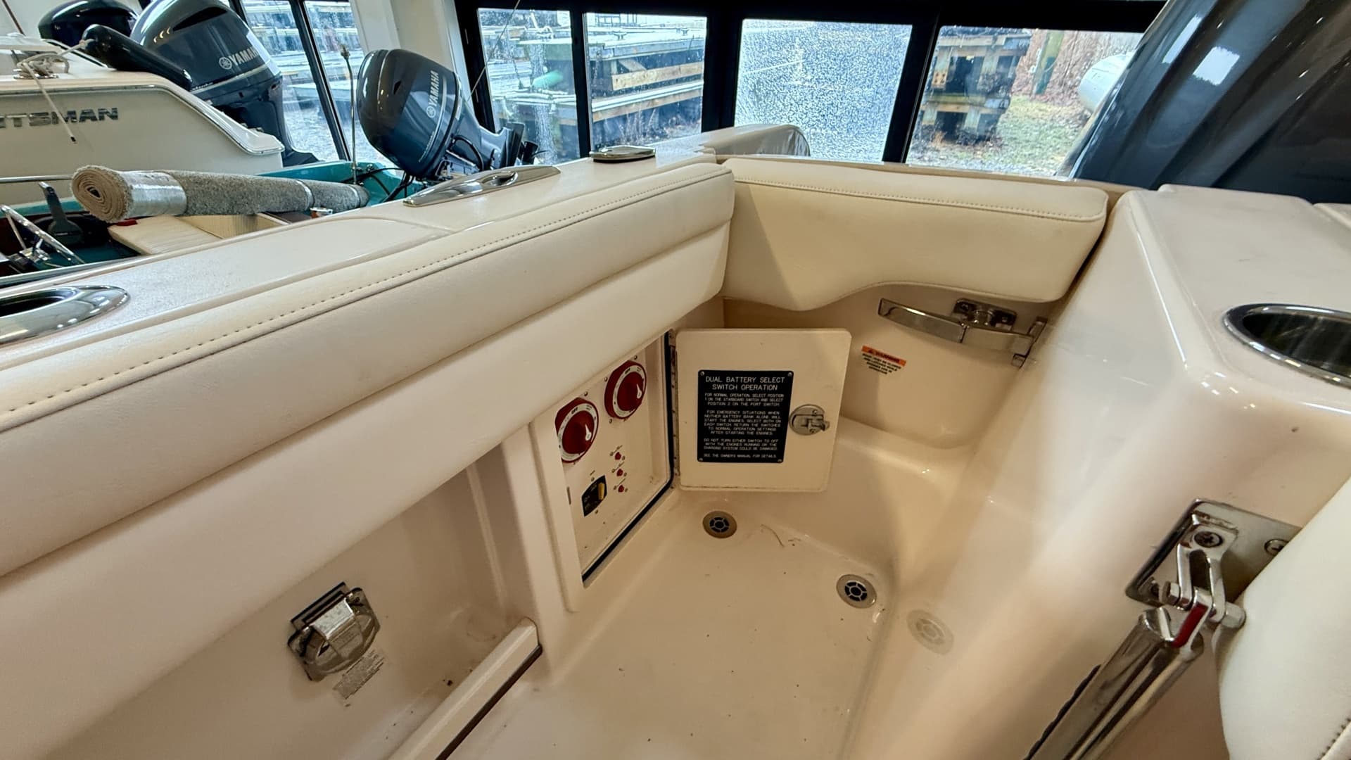 2023 Grady-White Freedom 285