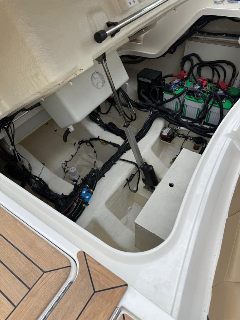 Engine compartment
