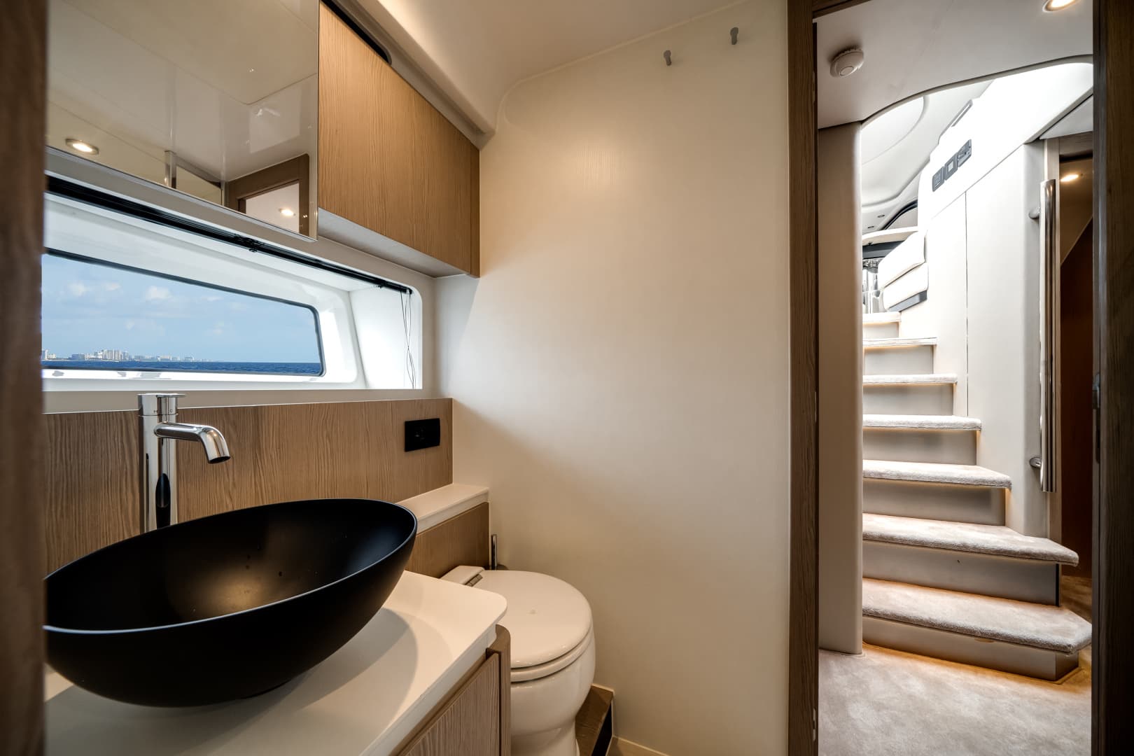 2023 Azimut 53 FLY