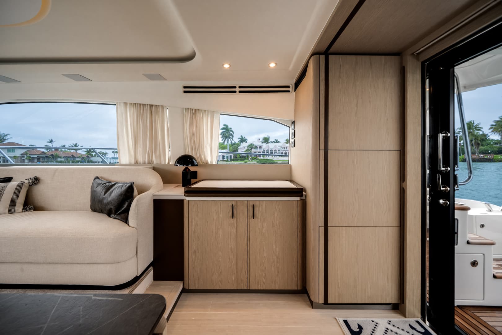 2023 Azimut 53 FLY