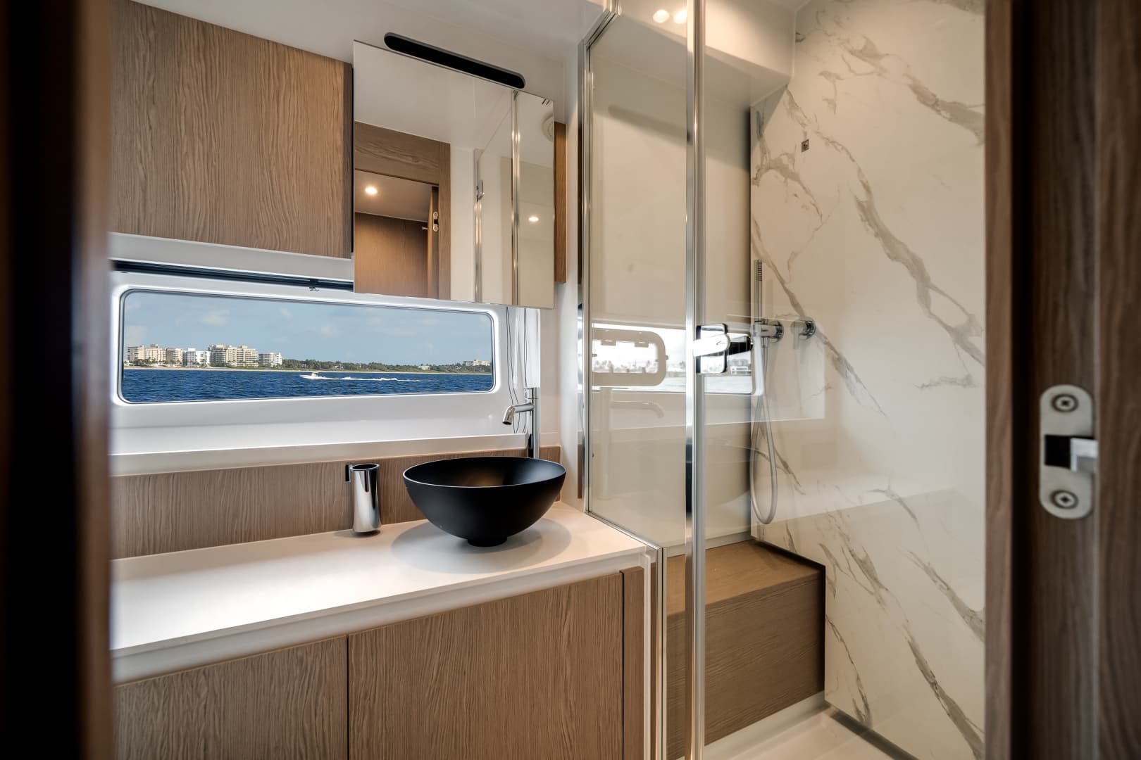 2023 Azimut 53 FLY