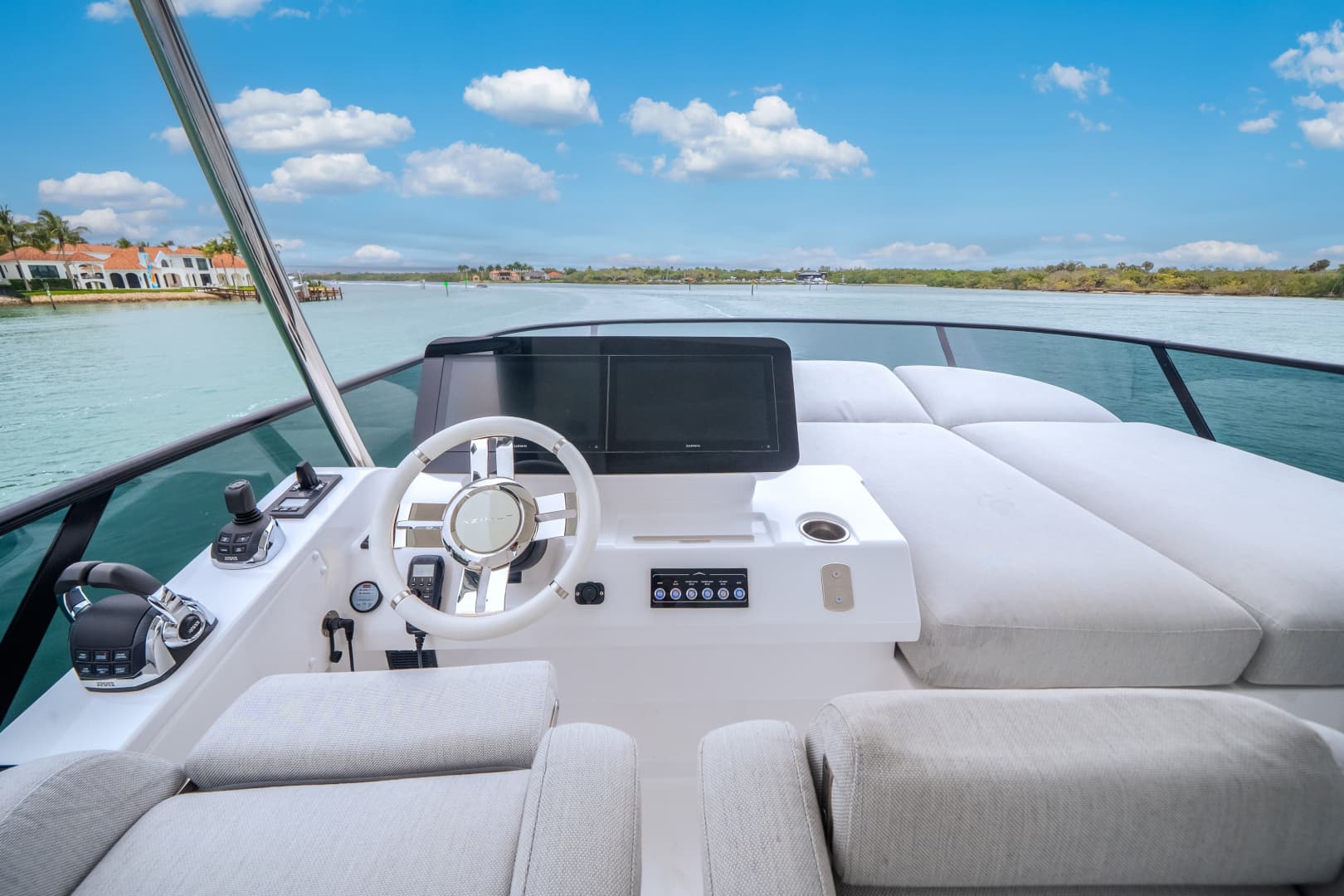 2023 Azimut 53 FLY