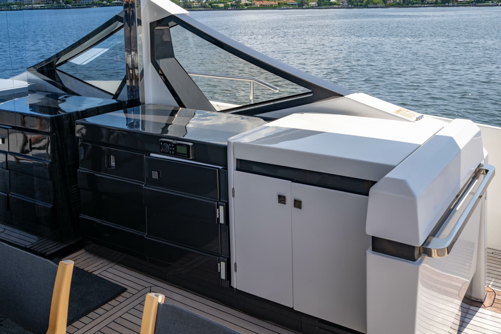 2019 Azimut S7