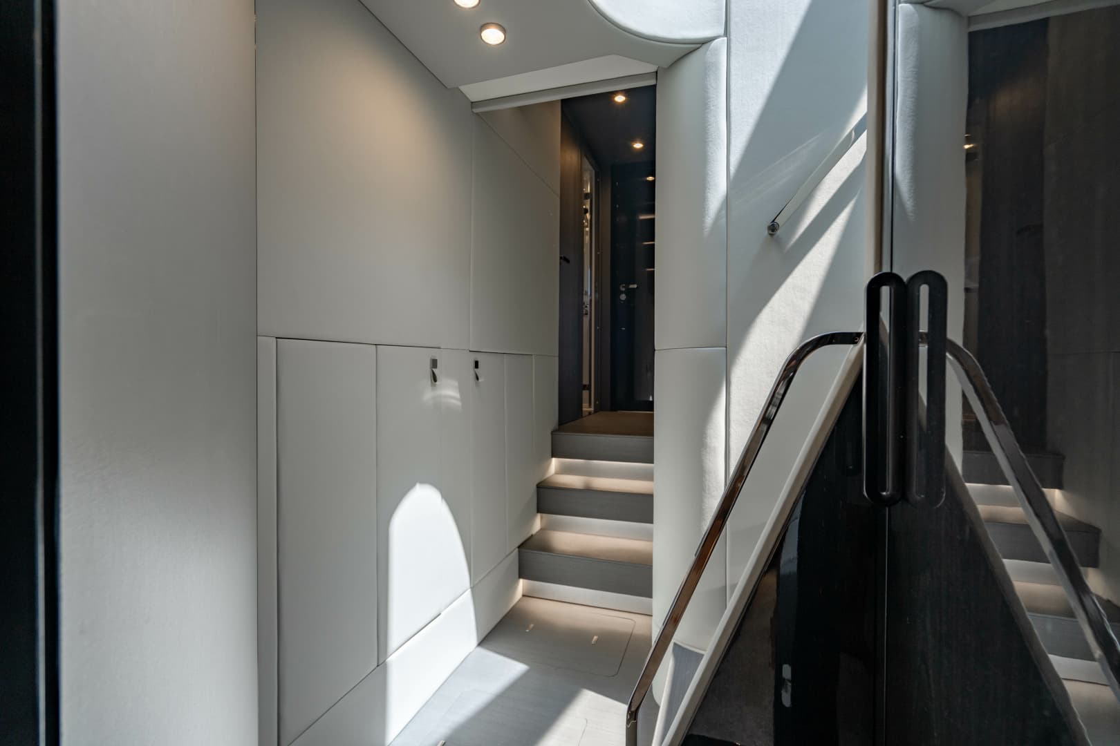 2019 Azimut S7